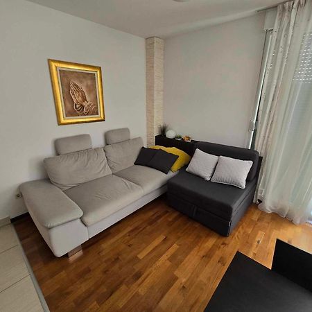 Apartment Ivan Спліт Екстер'єр фото